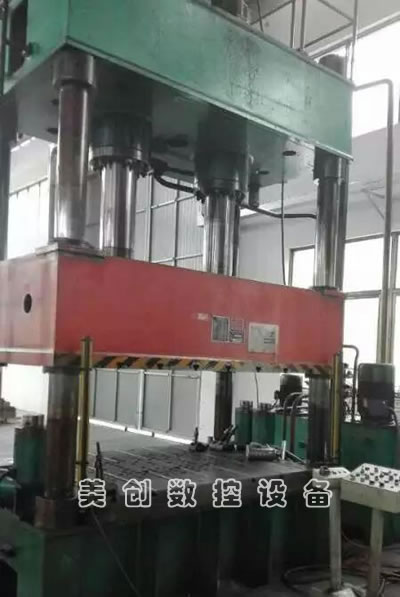 ���۶������ݴ��_��500T����Һ���C