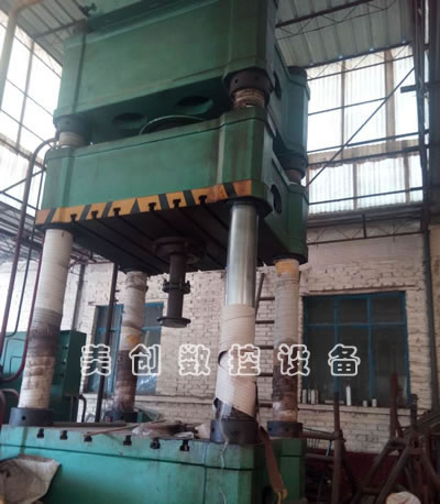 ���۶�����ͨ呉�TQ32-500Һ���C